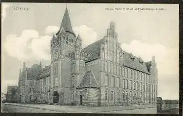 Lüneburg. Höhe Mädchenschule und Lehrerinnen Seminar.
