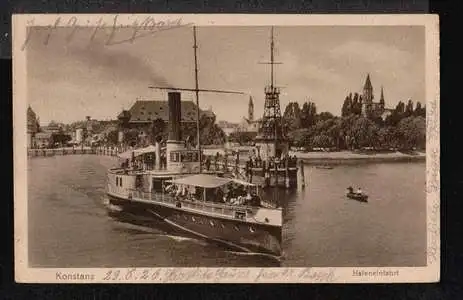 Konstanz am Bodensee. Hafeneinfahrt.