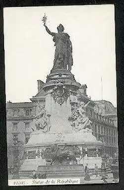 Paris. Statue de la Republigue..