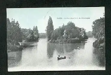 Paris. Le Lac du Bois de Boulogne.