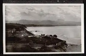 Biarritz. La cote basgue et les Pyrenees.