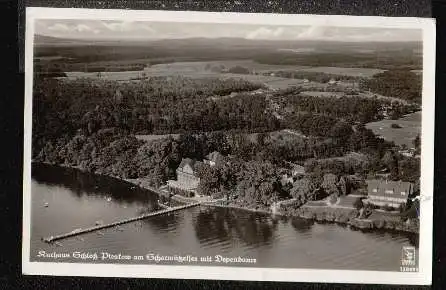 Am Scharmüßelsee. Kurhaus Schloss Pieskow