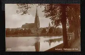 Schwerin i M. Pfaffenteich mit Dom