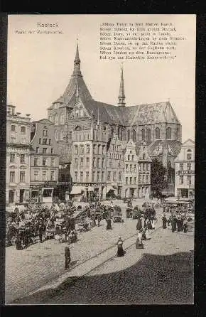 Rostock. Markt mit Marienkirche.