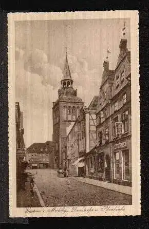 Güstrow i. Mecklbg. Domstrasse und Pfarrkirche