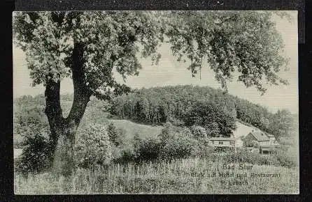 Bad Stur. Blick auf Hotel und Restaurant