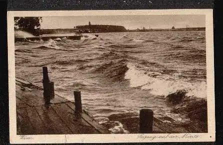 Waren. Seegang auf der Müritz