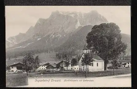 Zugspitzdorf Ehrwald (Tirol). Martinskapelle mit Wetterstein
