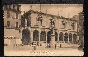 Verona Piazza del Signori