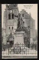 ARCIS SUR AUBE. Statue de Danton