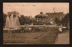 Hamburg. Kaiserplatz mit Musikpavillon und Rathaus