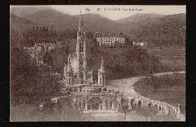Lourdes. La Basilique