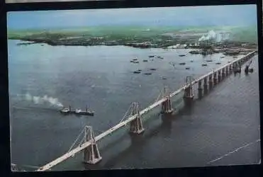 Venezuela. Caracas. Puente sobre el Lago.