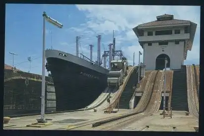 Panama. Gatun Locks.1