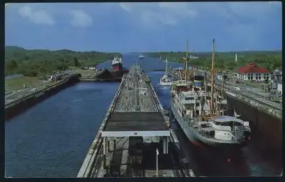 Panama. Gatun Locks.2