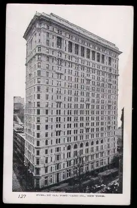 USA. New York. Empire Building.