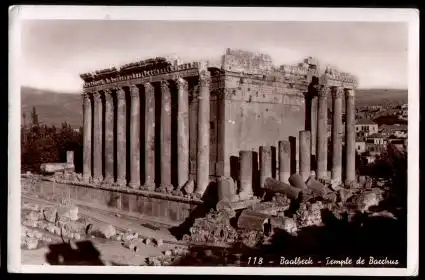 Libanon. Baalbeck. Temple de Bacchus.