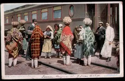 USA. Pueblo Indians selling poterry.