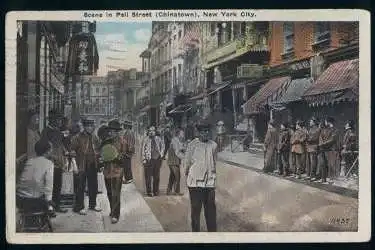 USA. New York City. Chinatown. Scene in Pell Street.