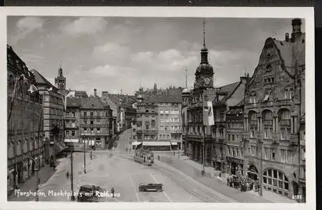 Pforzheim. Marktplatz mit Rathaus