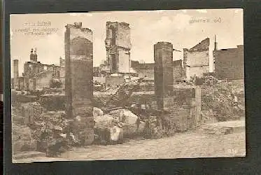 Rethel. Überreste von Häusern am Aisne Ufer