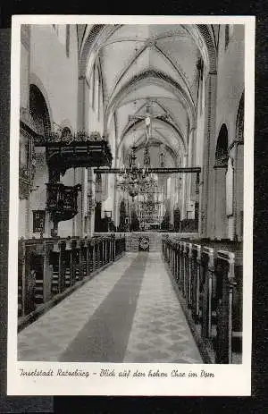 Ratzeburg. Blick auf den hohen Chor im Dom