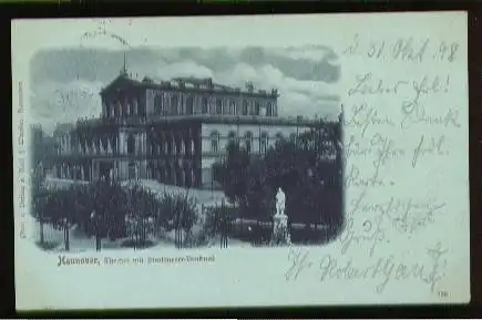 Hannover. Theater mit Strohmeyer Denkmal