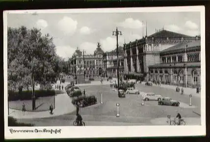 Hannover. Am Bahnhof