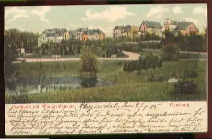 Flensburg. Stadtpark mit Wrangeldenkmal