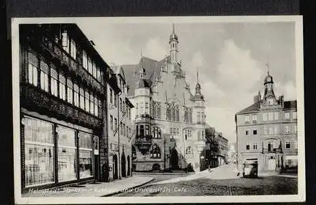 Helmstedt. Markt mit Rathaus und Universitätscafe