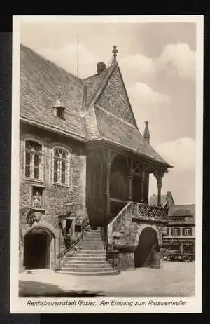 Goslar am Harz. Am Eingang zum Ratsweinkeller