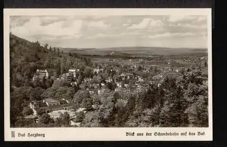 Bad Harzburg. Blick aus der Schwebebahn auf das Bad