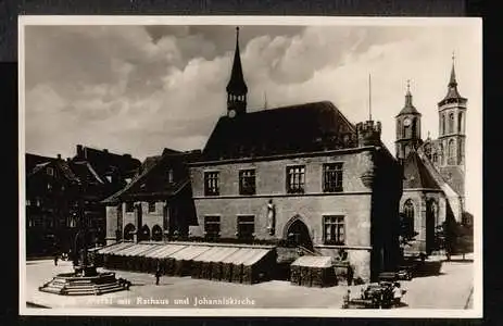 Göttingen. Markt mit Rathaus und Johanniskirche