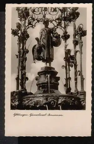 Göttingen. Gänseliesel Brunnen