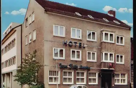 Kiel. Hotel "Fritz Reuter"