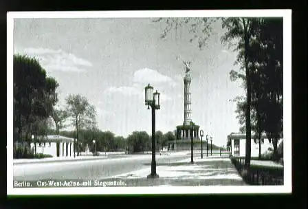 Berlin. Ost West Achse mit Siegessäule