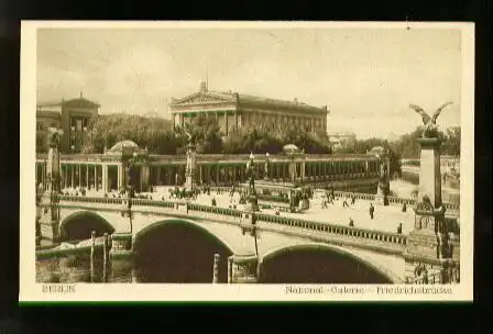 Berlin. National Galerie Friedrichsbrücke