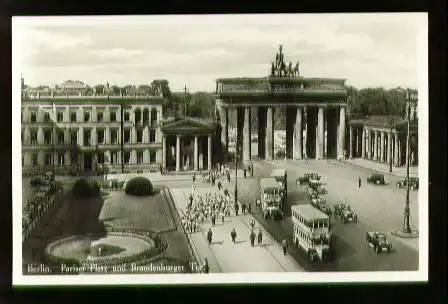 Berlin. Pariser Platz Brandenburger Tor