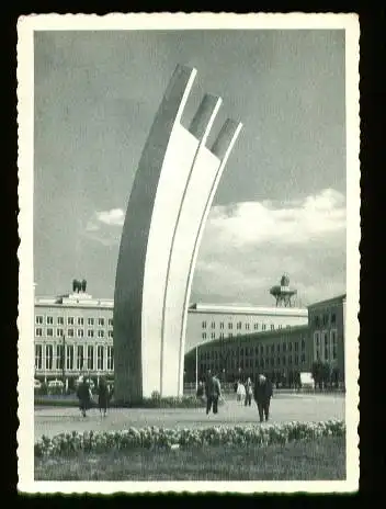 Berlin. Luftbrücken Denkmal