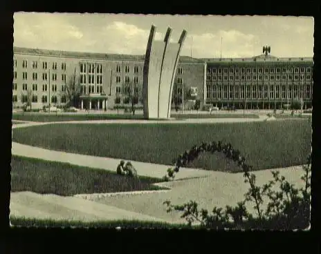 Berlin. Flughafen Tempelhof