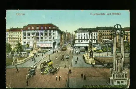 Berlin. Orianienplatz und Brücke