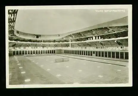 Berlin. Deutschlandhalle