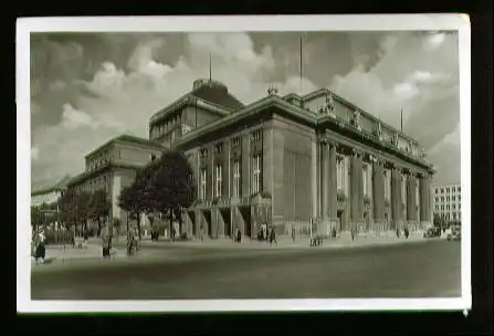 Berlin. Charlottenburg. Deutsches Opernhaus