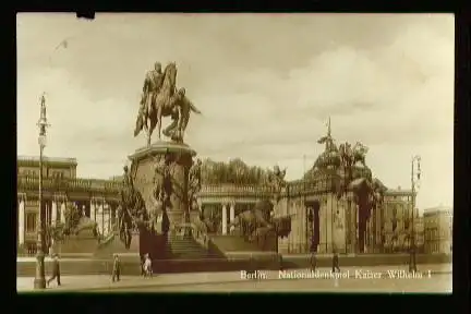 Berlin. Nationaldenkmal Kaiser Wilhelm I