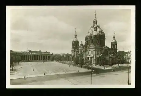 Berlin. Dom, Lustgarten, Altes Museum