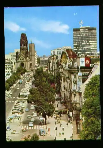 Berlin. Kurfürstendamm mit Europa Center