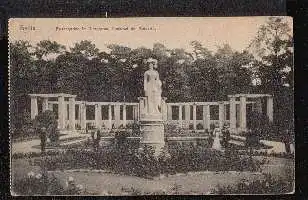 Berlin. Rosengarten Im Tiergarten, Denkmal der Kaiserin.