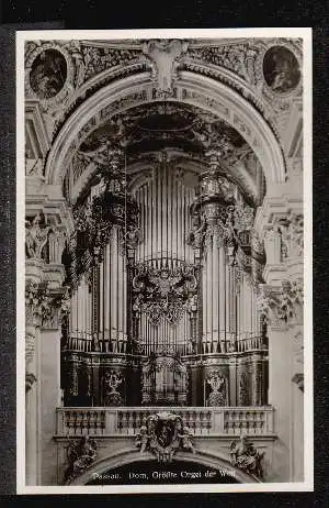 Passau. Dom. Grösste Orgel der Welt.