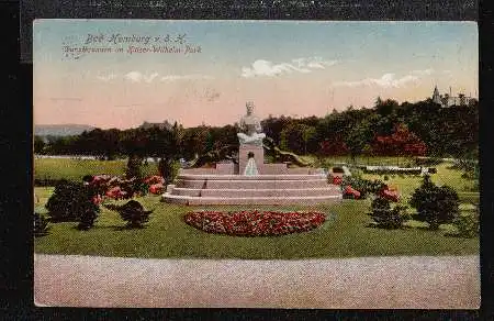 Bad Homburg. Durstbrunnen im Kaiser Wilhelm Park