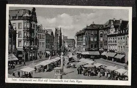 Trier. Hauptmarkt mit Blick auf Simeonstr. und Porta Nigra